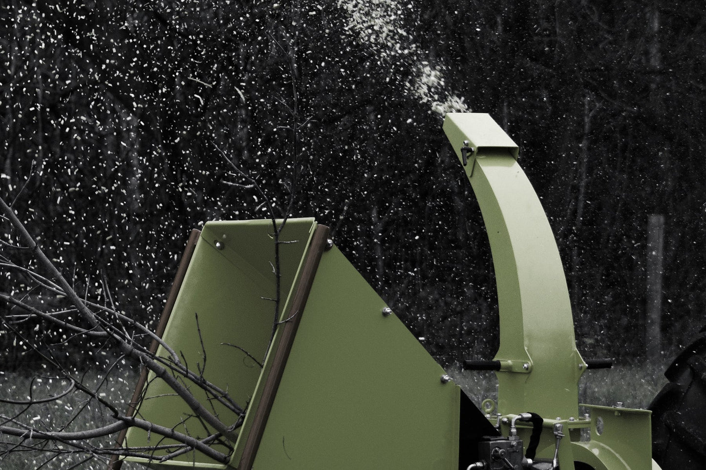 Forestline DH8 8" PTO Wood Chipper with Dual Hydraulic In-feed